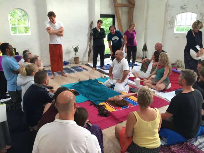 11 Days Tantra Massage Therapist Training Course Germany ...