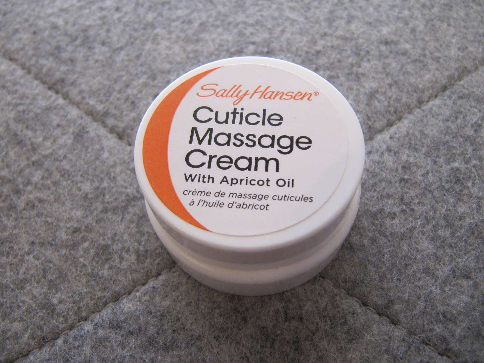 Costello Beauty Reviews: Sally Hansen Cuticle Massage Cream Review