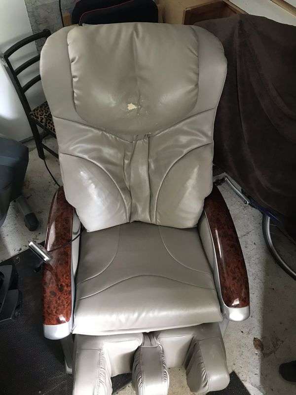 King Kong massage Chair for Sale in Snohomish, WA