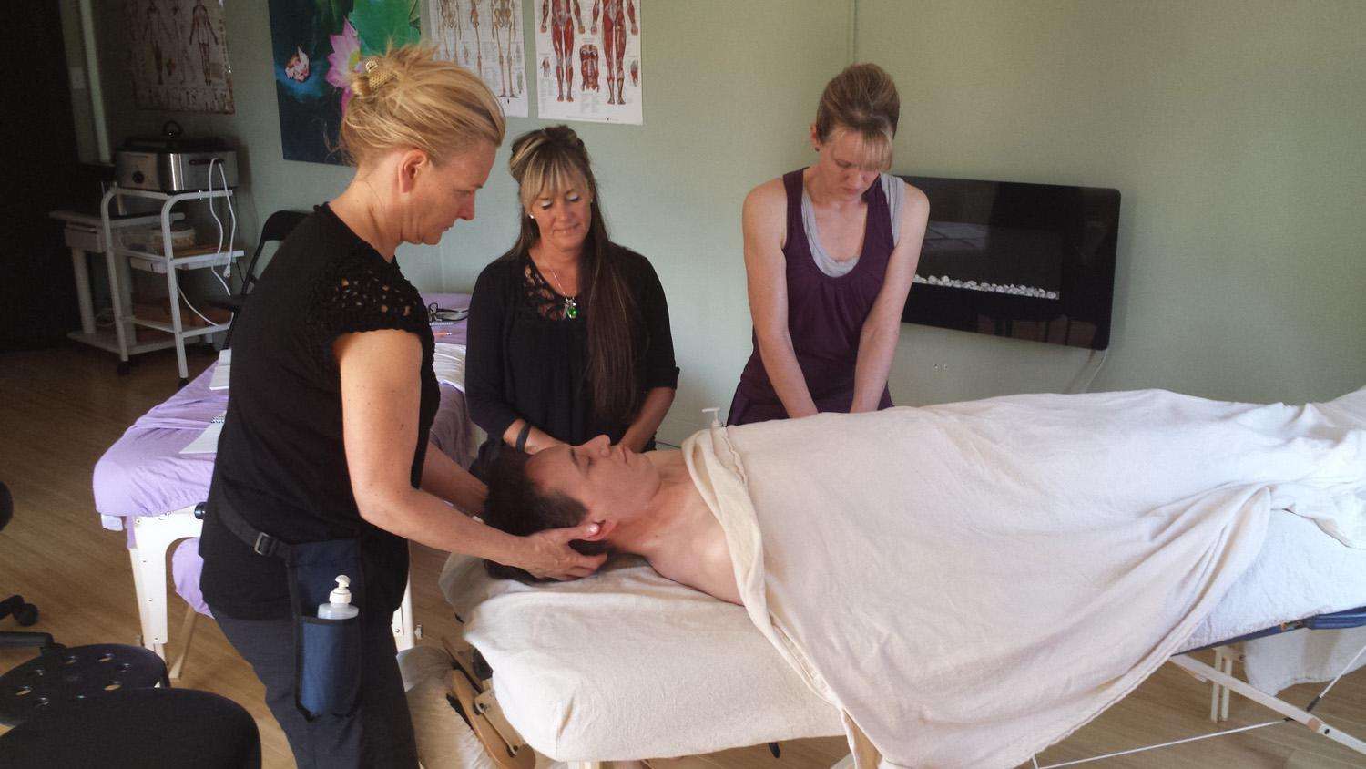Massage Therapy School Vaudreuil