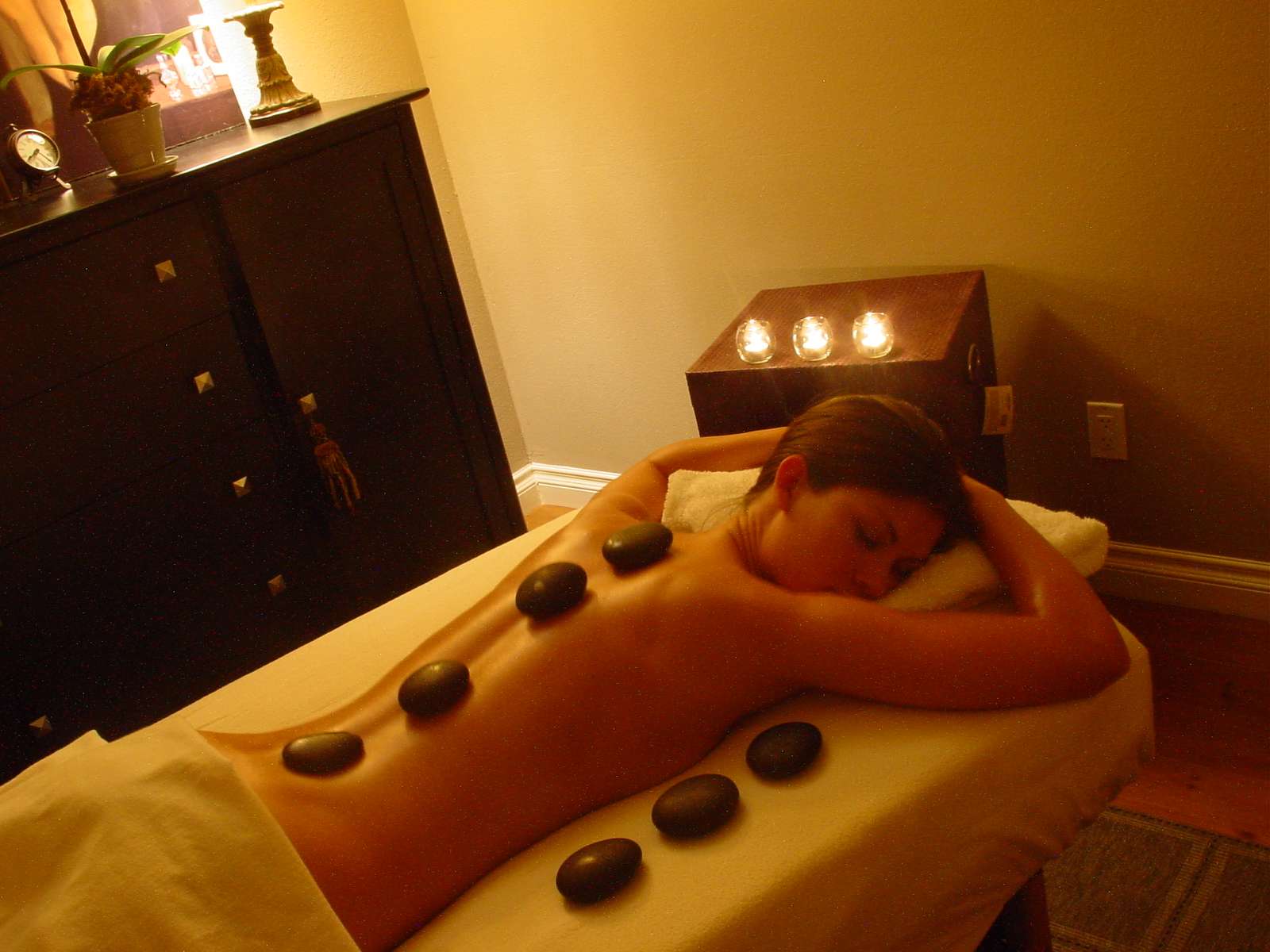 Recently Opened Day Spa Offers Free Beauty Treatments ...