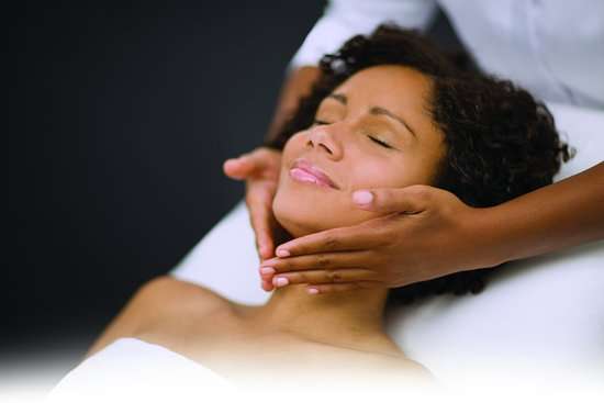 We offer Couples Massages.