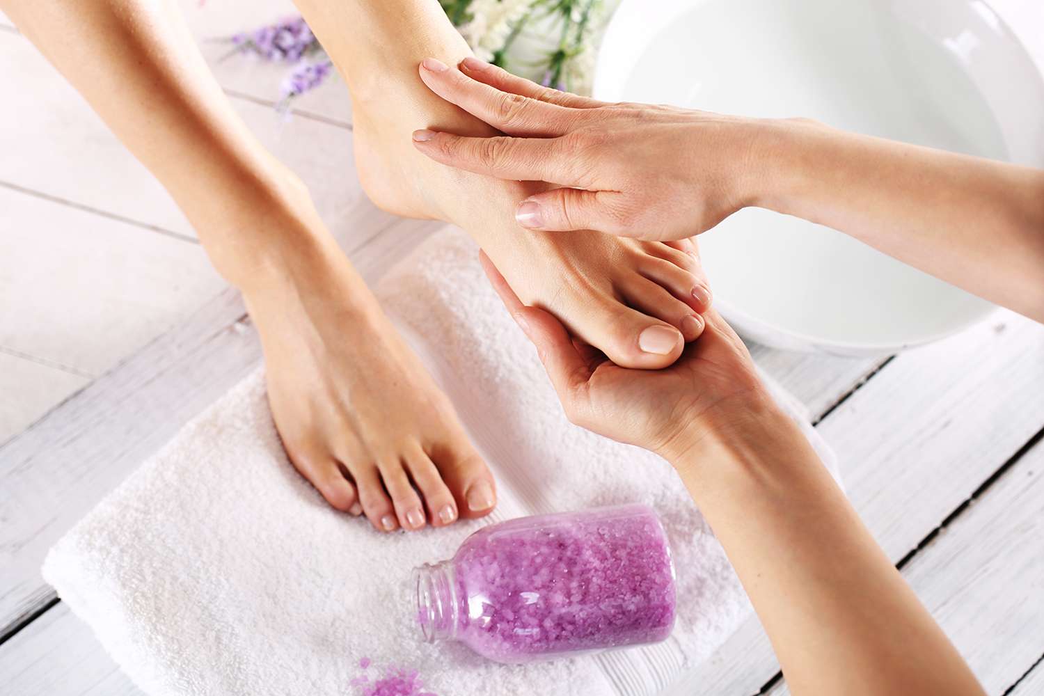 What is Reflexology Foot Massage and Where Are the Best Near Me?