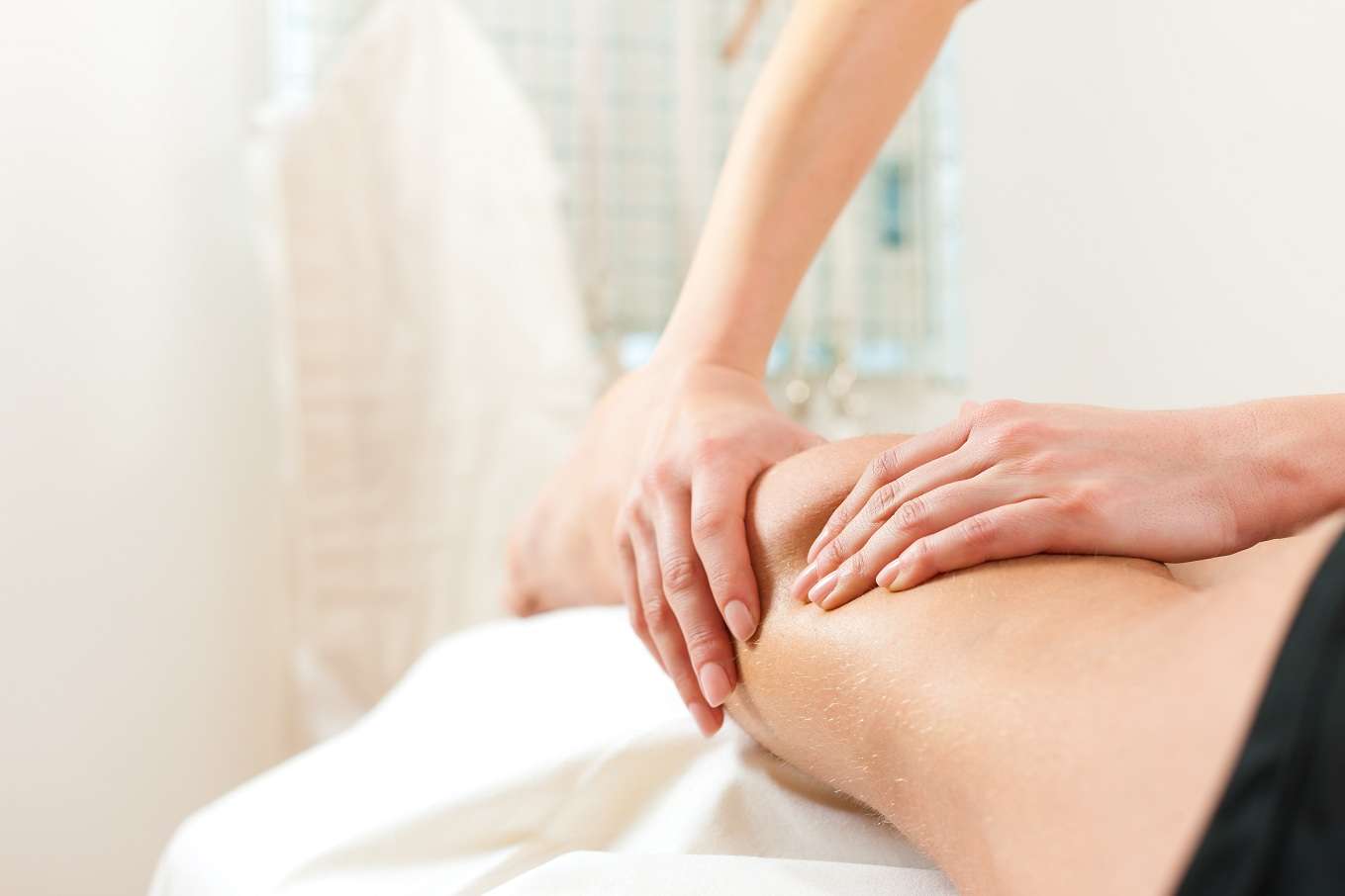Why you should choose a specialist for a deep tissue massage ...